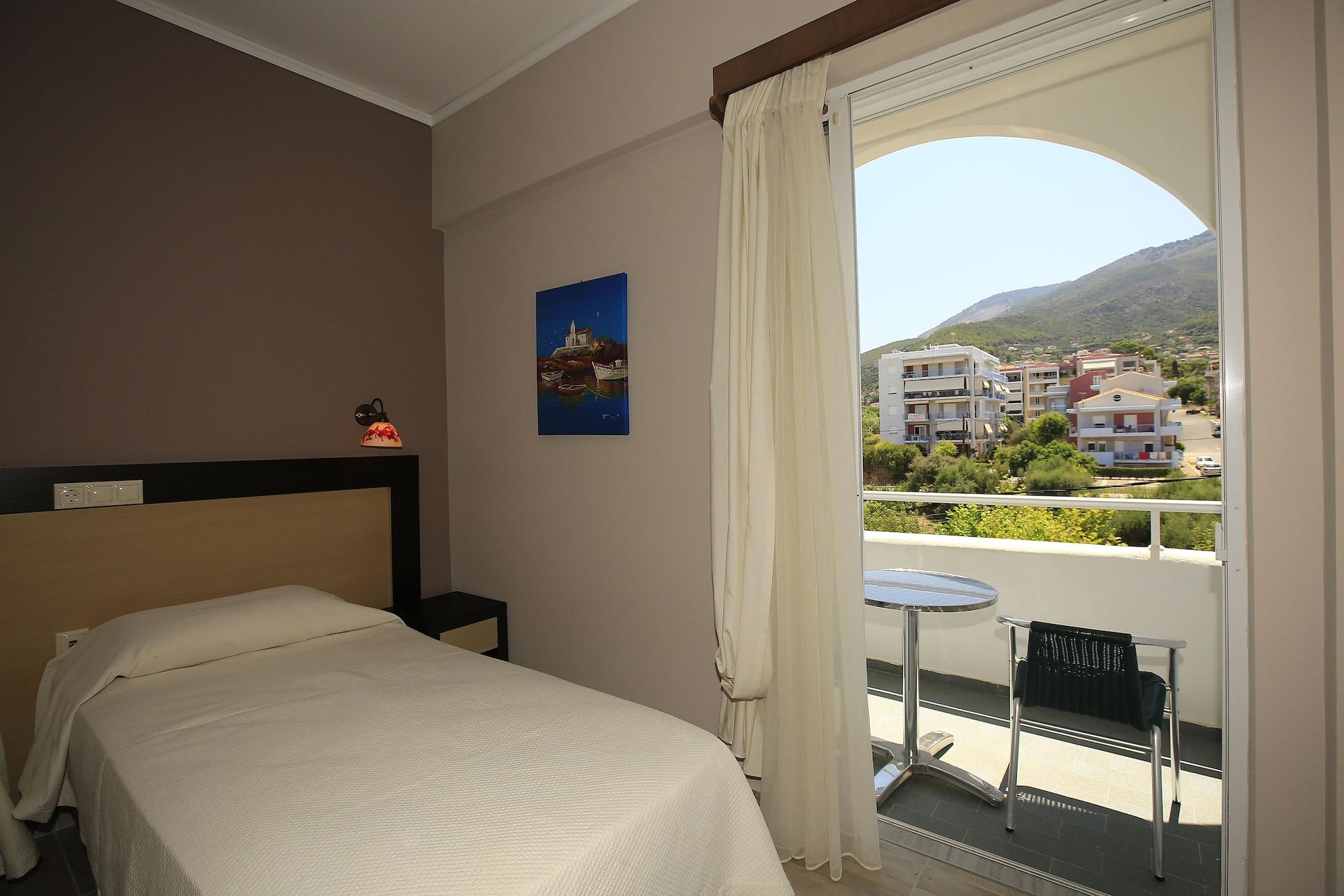Kyparissia Beach Hotel Εξωτερικό φωτογραφία
