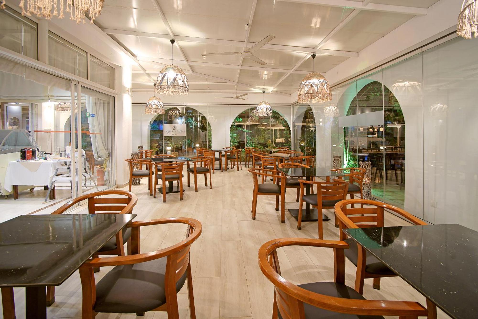 Kyparissia Beach Hotel Εξωτερικό φωτογραφία